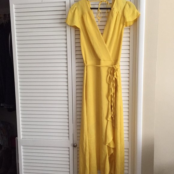 Yellow Ruffle Side Slit Dress - Picture 2 of 6